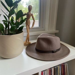 SOLD- Pendleton Pure Wool Brimmed Hat